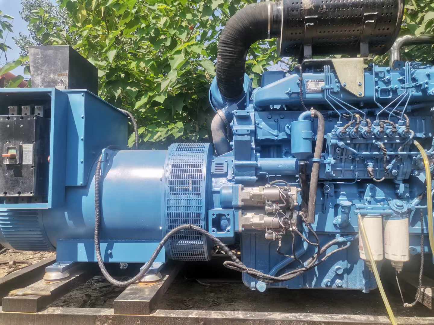 鸡泽详细说明降低 800kW 柴油发电机输出电流波动的方法