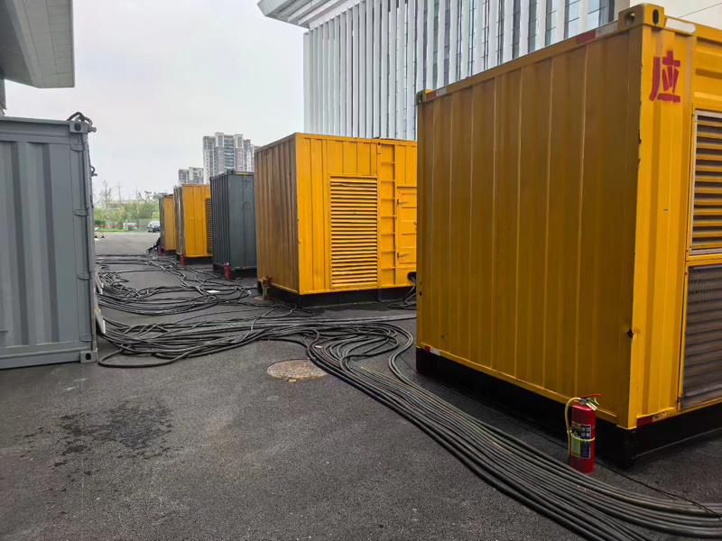 鸡泽柴油发电机组冬季保养有哪些注意事项？